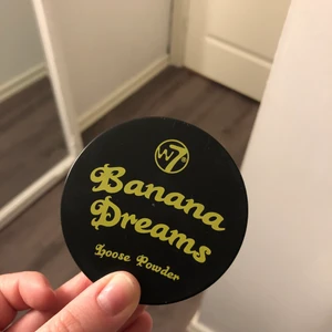 Smink - Puder, endast testad. Säljer då det var fel färg för mig💓