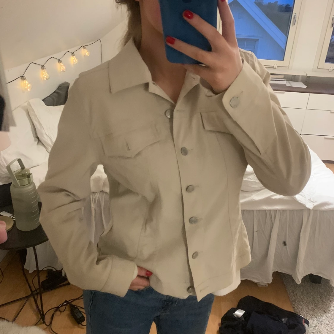 Beige/lite grå jacka - 90