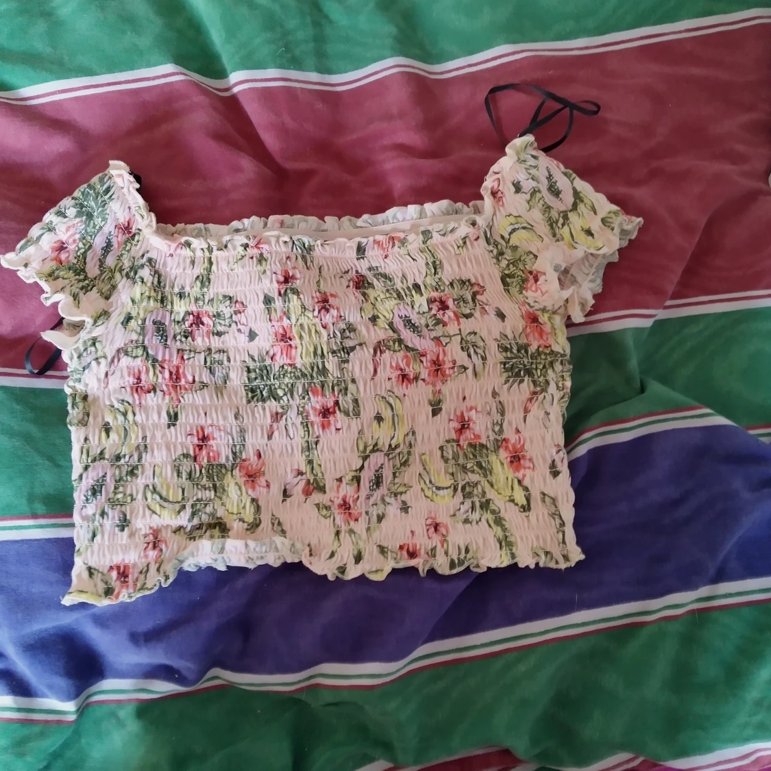 Blommig sommartopp - 90