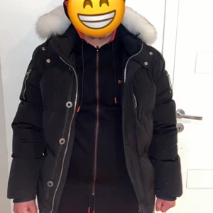 Moose knuckles 3Q XL - Inköpt vinter 2020 använd en säsong, inga skador med i använt skick 