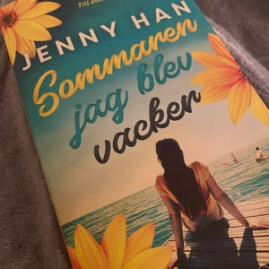 Bok från Jenny Han  - En väldigt bra romantisk bok. Boken är nyköpt, säljer för jag redan har två st