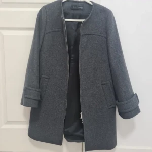 Kappa - Säljer en kappa som knappt är använd. Möts upp i Göteborg eller fraktas. 