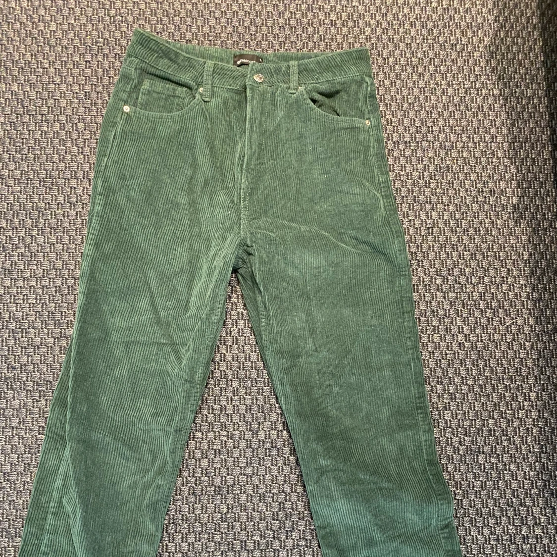 Gröna manchesterbyxor  - 90