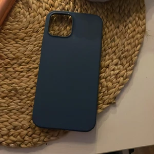 Skal  - MörktBlått Skal till iPhone 12/PRO 