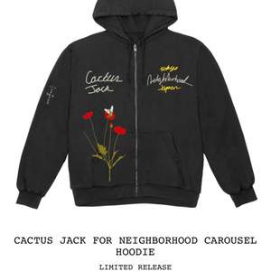 Sällsynt Cactus Jack x Neighborhood carousel hoodie. Tryck på baksidan och broderi på framsidan. Aldrig använd endast testad. Säljer pga för stor storlek.