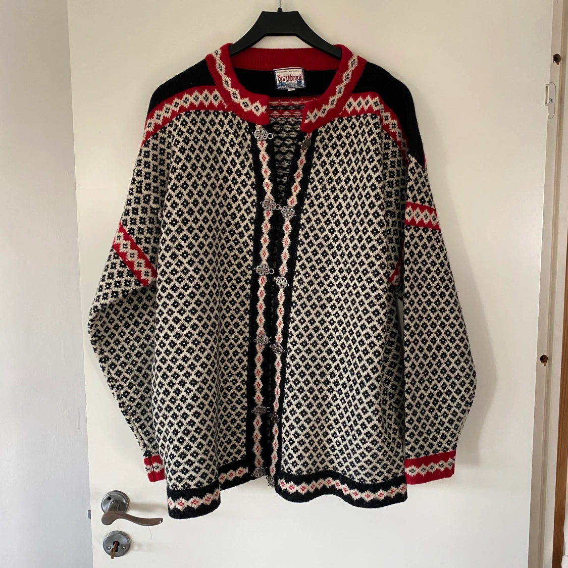 ÄKTA Lussekofta 100%Ull. Storlek L