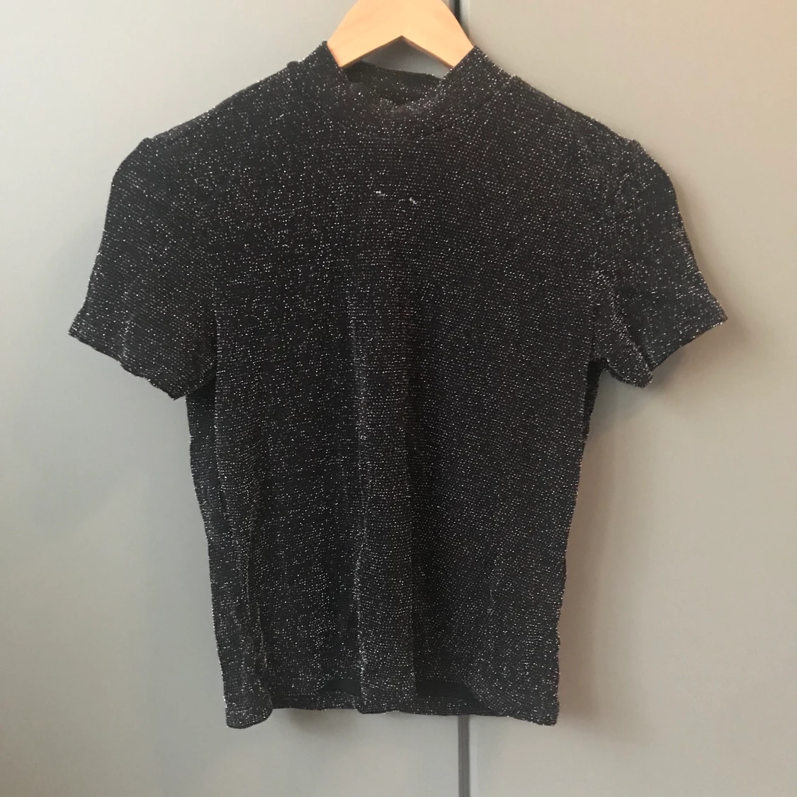 Monki glittery top svart S