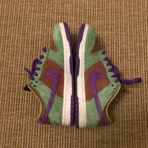 Nike sb dunk  - Använda Nike sb dunks. Vann på raffle från SNS. Frakt betalar du. Låda medföljer inte. 