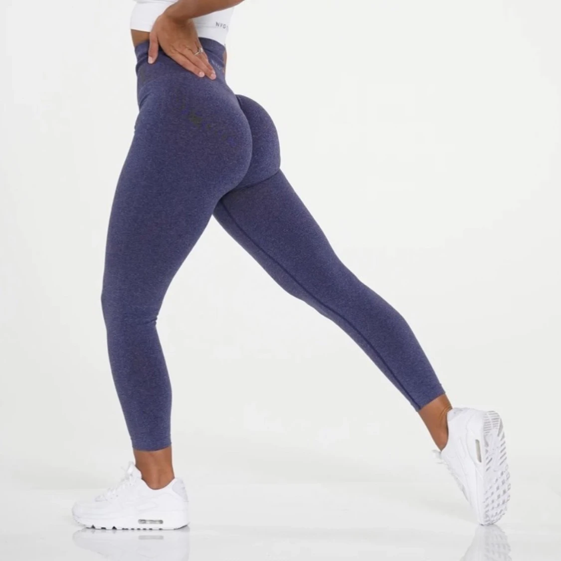 Slutsålda NVGTN-leggings - 90