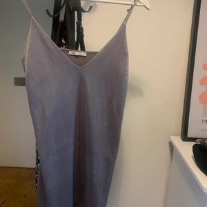 Zara klänning - Snygg klänning från zara! 