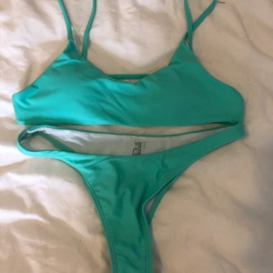 Bikini - Super fin bikini, i ljus turkos färg