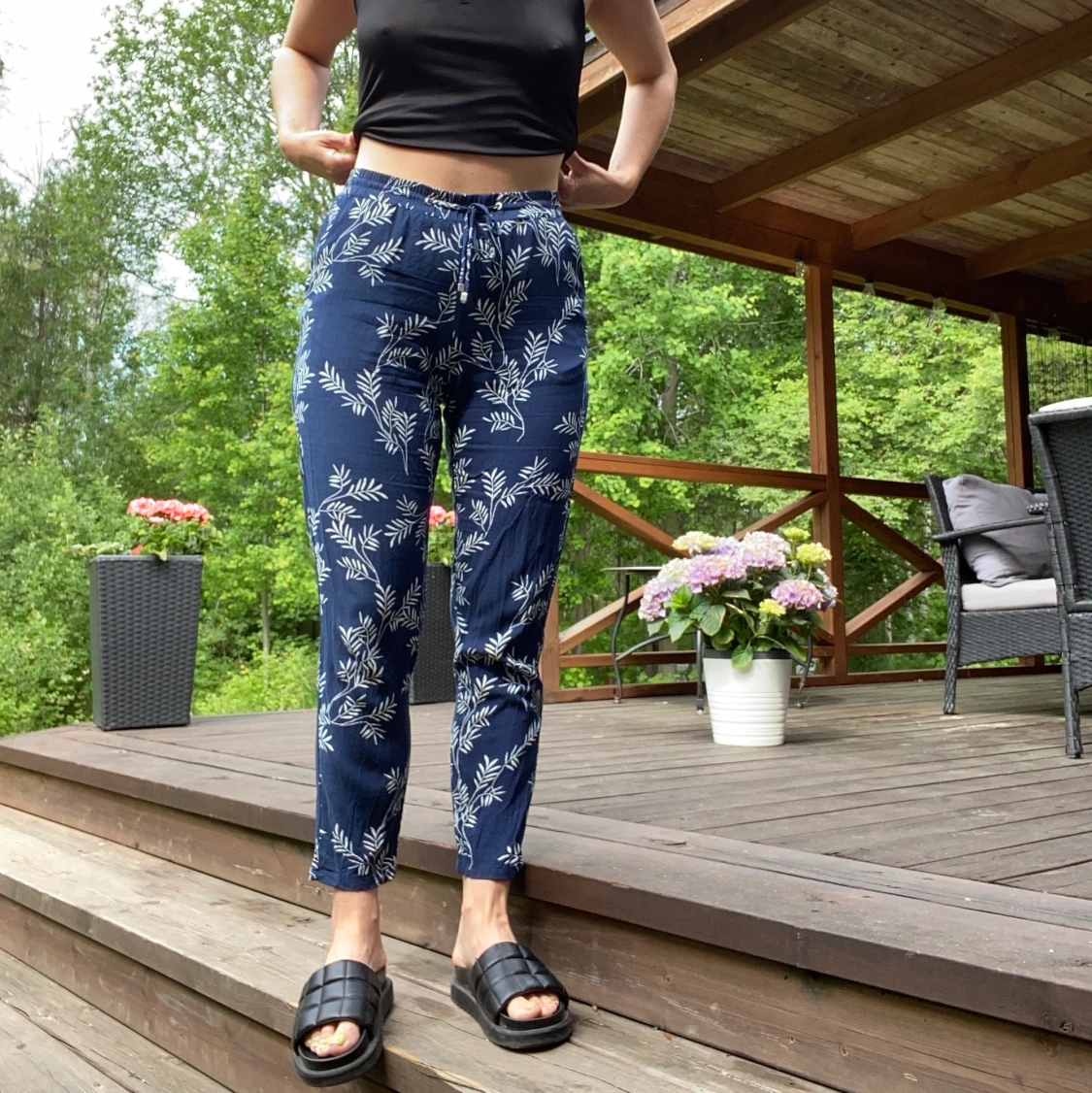 Marinblå stretchbyxor