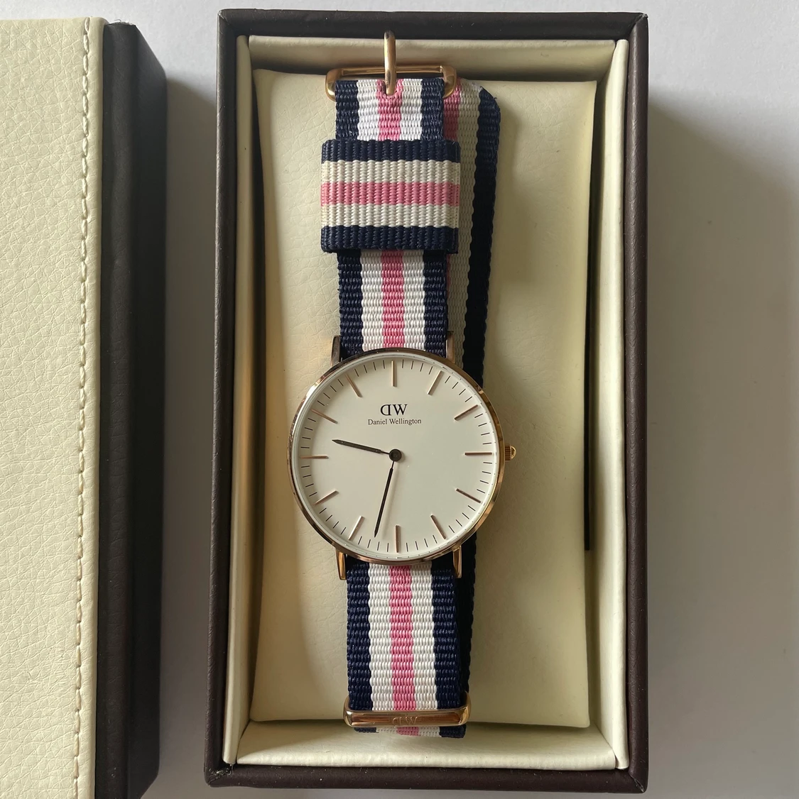 Daniel Wellington  - 91