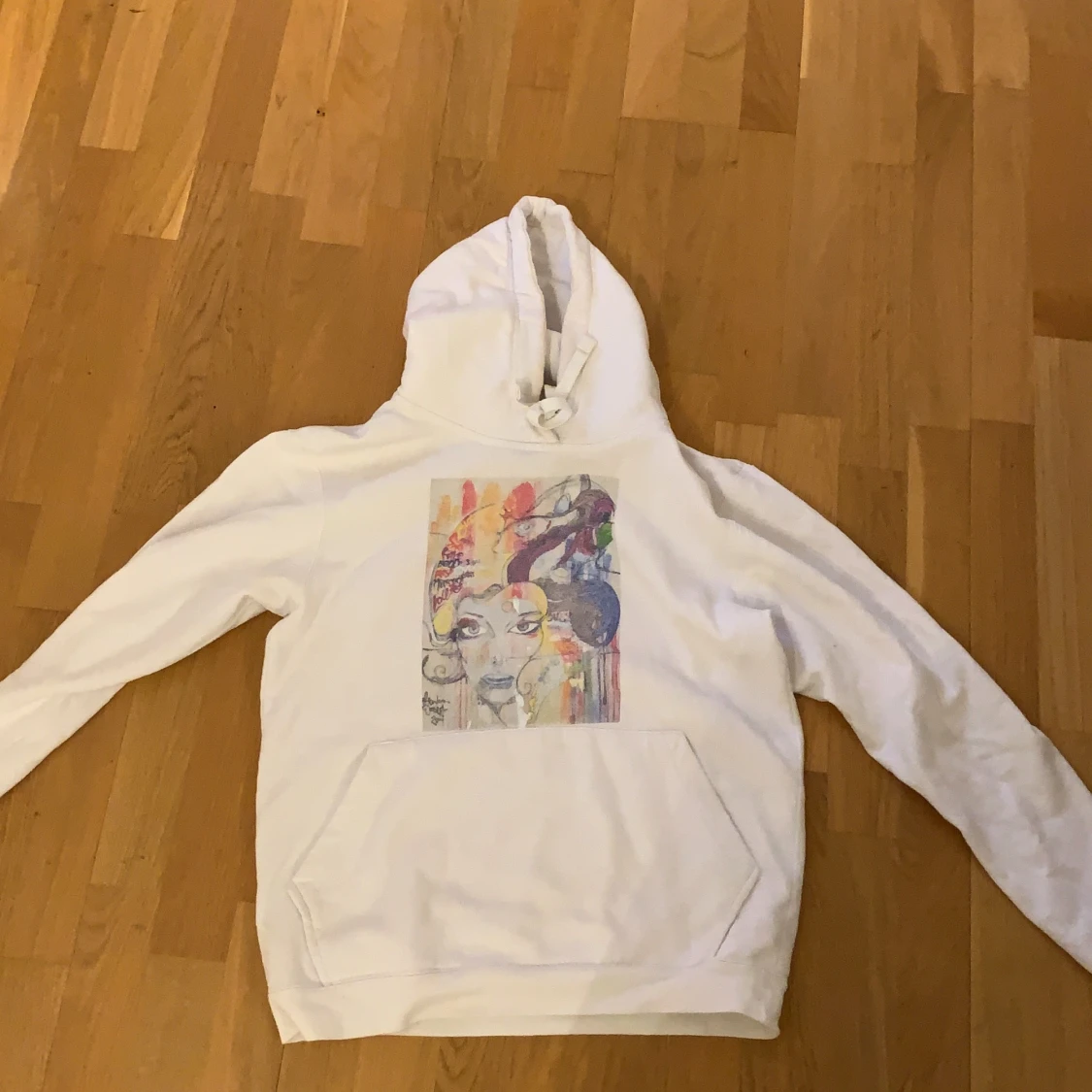 the cool eleohant hoddie 