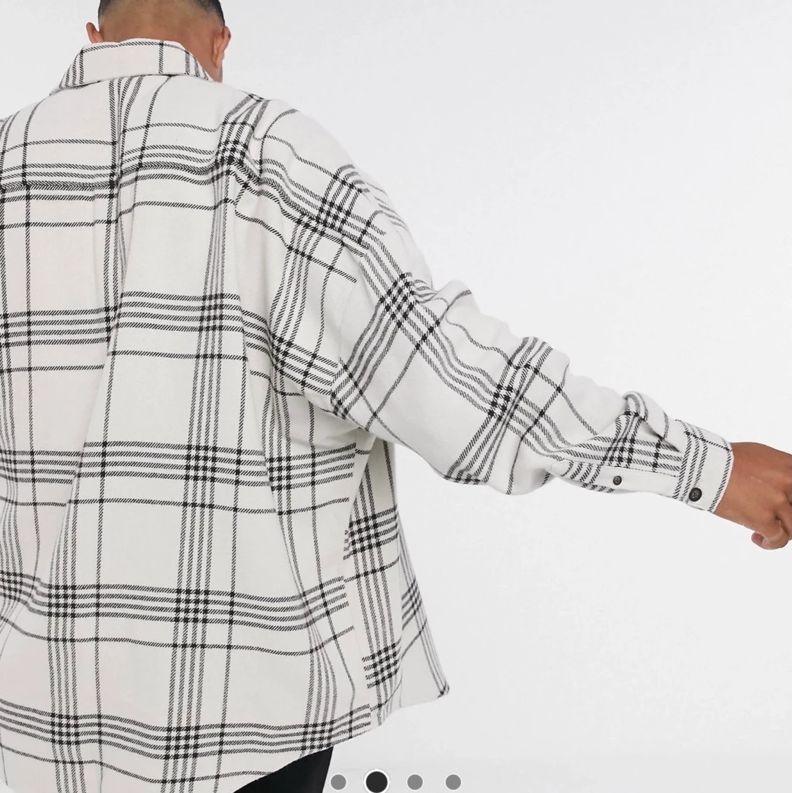 SVART OCH VIT RUTIG FLANELLSKJORTA I OVE