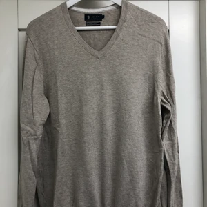 Riley, Medium - skick 9/10