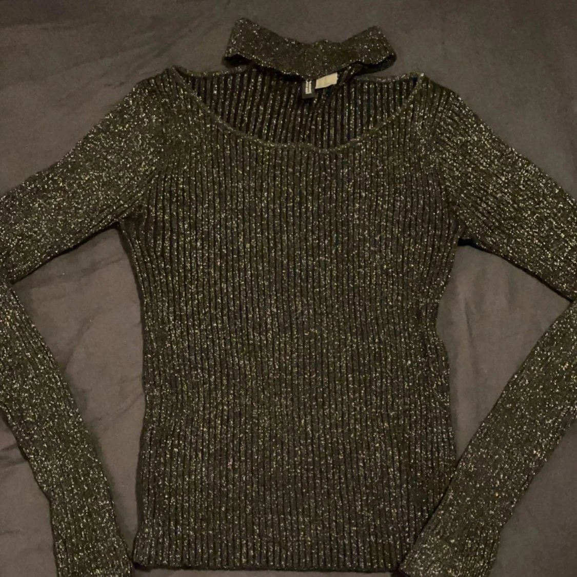Glittrig tröja  - 90