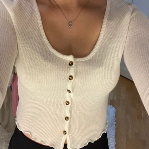 Kofta  - Fin kofta, liten i storleken passar den som har storlek XS/S🤍