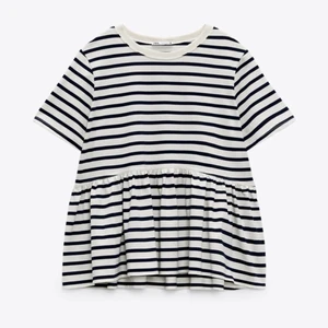 Randig tröja - En jätte söt och trendig tröja från Zara, den kommer inte till användning längre!💖