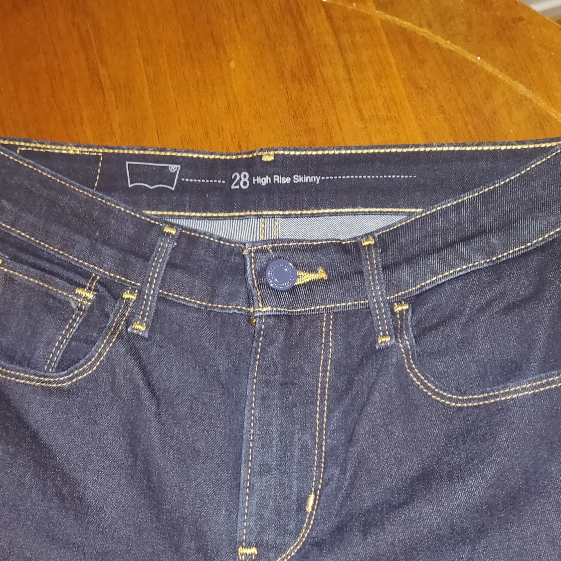 Snygga jeans Levis STL 28 som nya