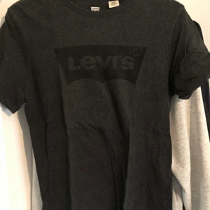 Levis T-shirt size small - En Levis tisha i storlek small i gott skick!