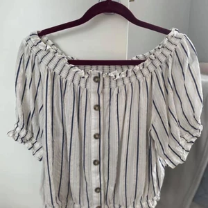 Hm topp - Köpt på hm strl eur 38