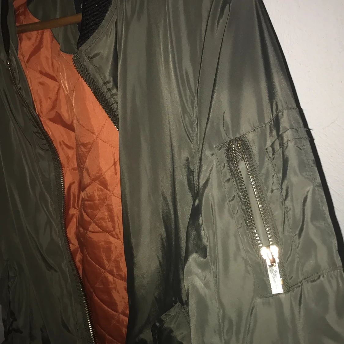 Grön bomber jacka  - 91