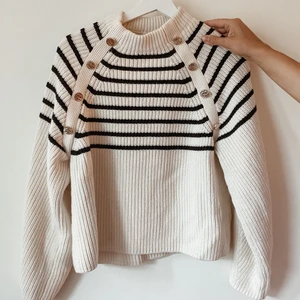 Stickad  - Stickad tröja 