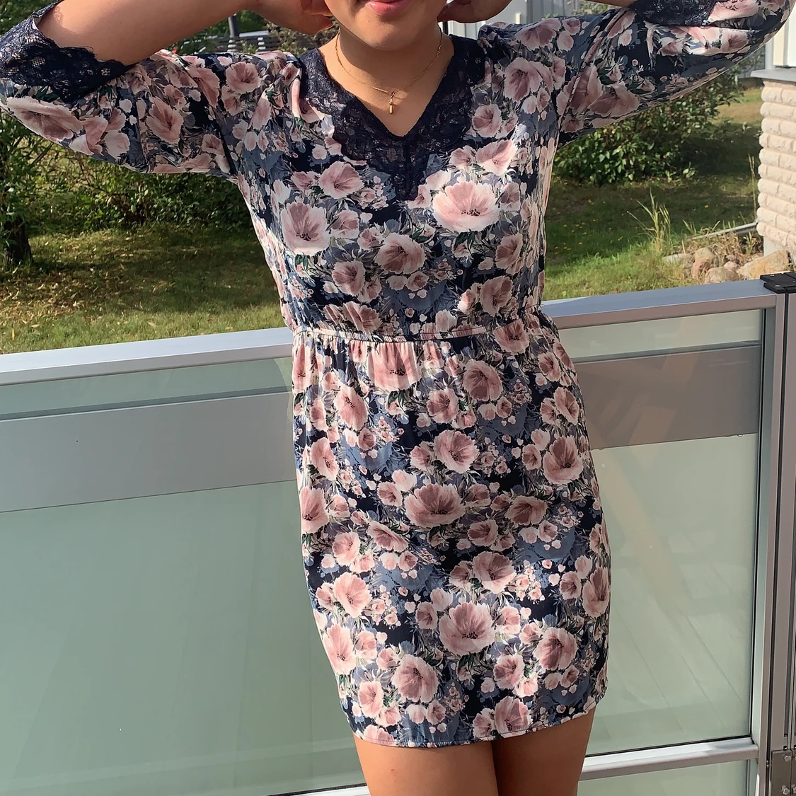 Blommig Klänning storlek 36