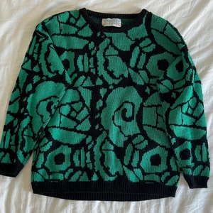 Mönstrad tröja - Supersnygg mönstrad tröja! 💚💚