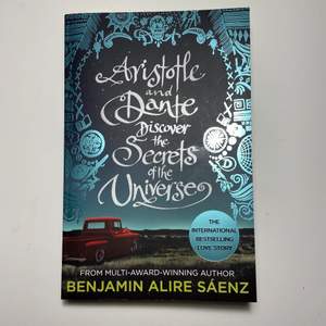 Aristotle and Dante discover the secrets of the universe. 120kr, helt ny och i extremt bra skick. 