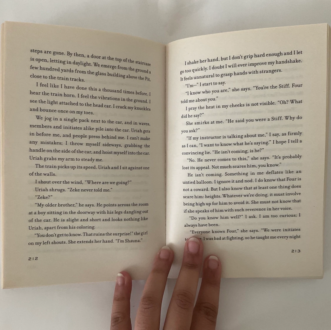 BOK Divergent Veronica Roth Engelska - 90