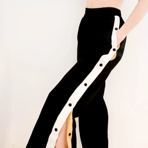 Popperpants 🍿 - Perfekta popperpants med beige undersida. ❤️‍🔥Bara testade!