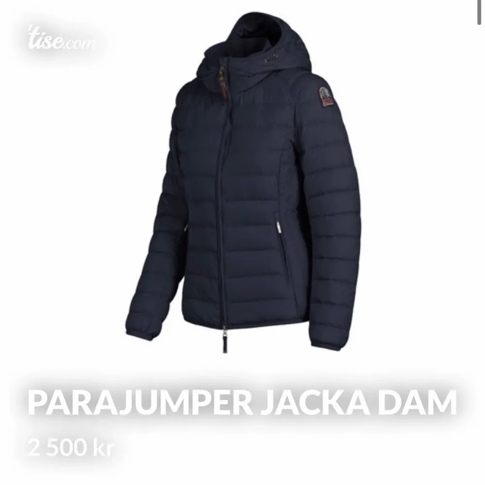 Säljer nu min parajumper - nypris 4199. Jag har ej kvitto då jag köpte den av en kompis men QR koden fungerar, jackan har använts fram och tillbaka i 2 år men ser riktigt fräsch ut. Jag säljer pga vill ha den långa annars hade jag fortfarande använt denna. Jackor.