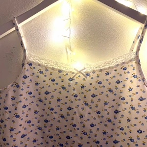 Gulligt linne - Gulligt linne som knappt är använt<33 står ingen storlek men passar S