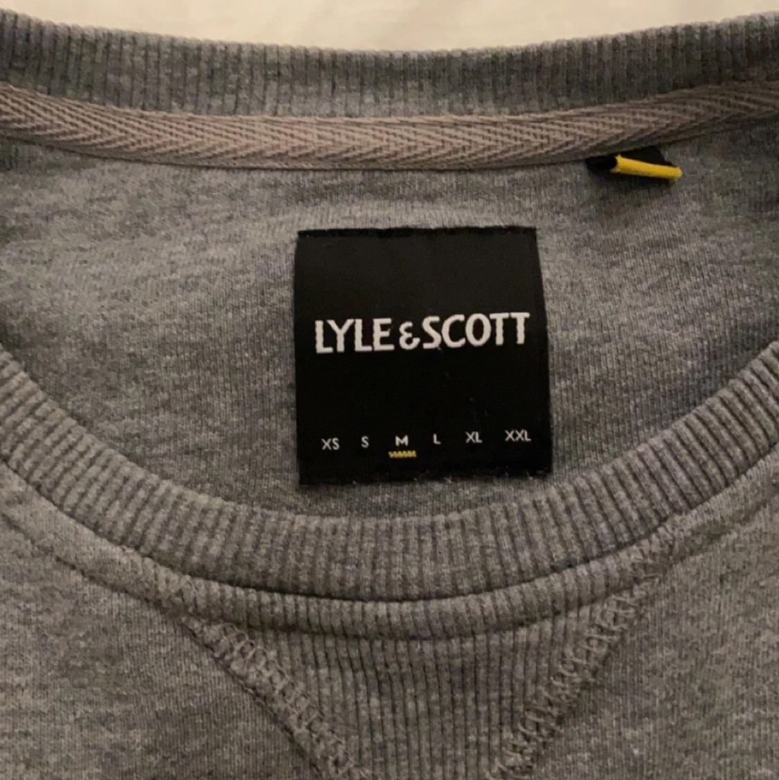 Lyle and scott crewneck  - 91