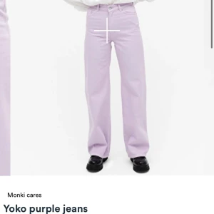 Monki Yoko jeans - De populära monki Yoko jeansen i en superfin lila färg:) Använda Max 3 gånger och säljs då jag ej känner att det är min stil, stl 26/27💕