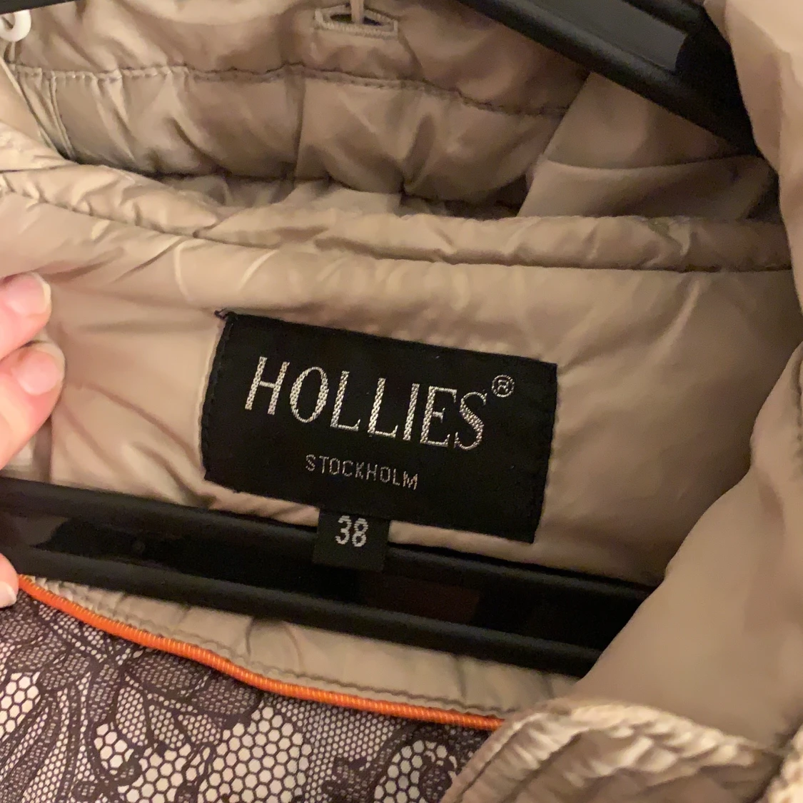 Hollies jacka  - 90