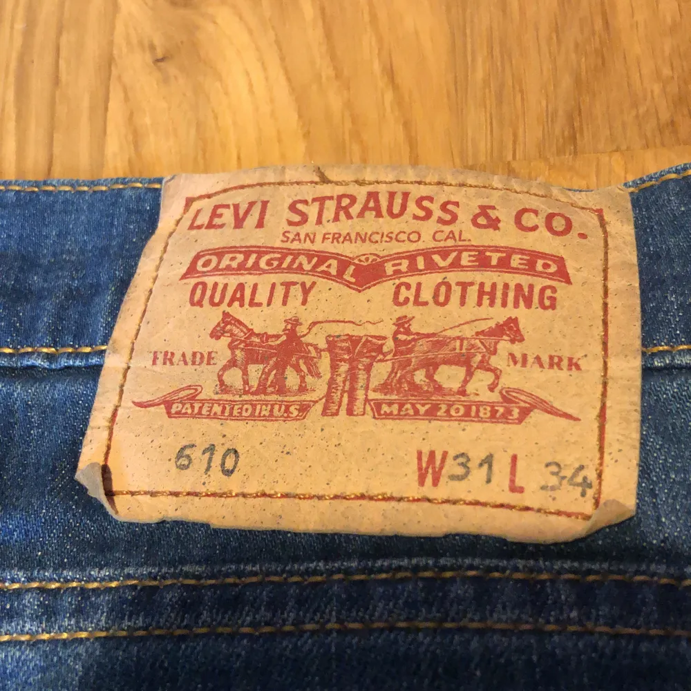 Levis Jeans i fint skick. pris kan diskuteras vid snabbt köp. modell 610. Jeans & Byxor.