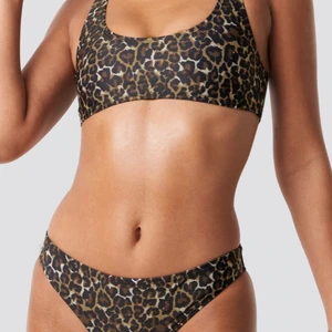 Leo bikini från nakd! - Bikini från NAKD! Endast testad med underkläder under och tvättad! Storlek 36!