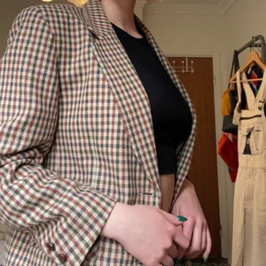 Kavaj - Rutig kavaj hittad secondhand i Stockholm! Fint skick! 