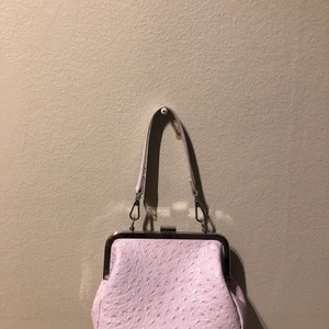 Lilla väska  - Handväska från NA-kD fint skick💕