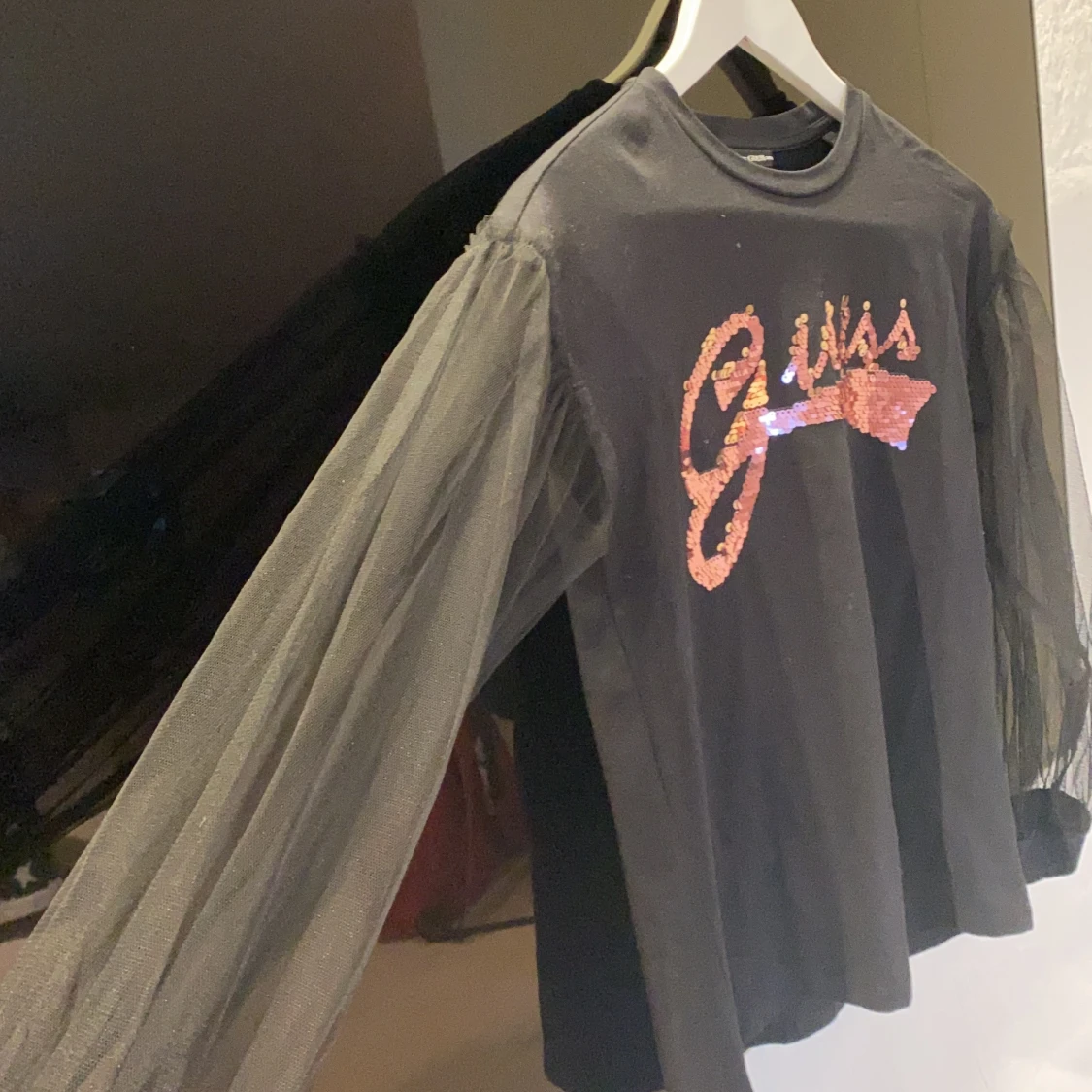 Fin tröja från Guess - 91