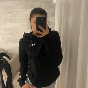 FILA hoodie - Bra skick