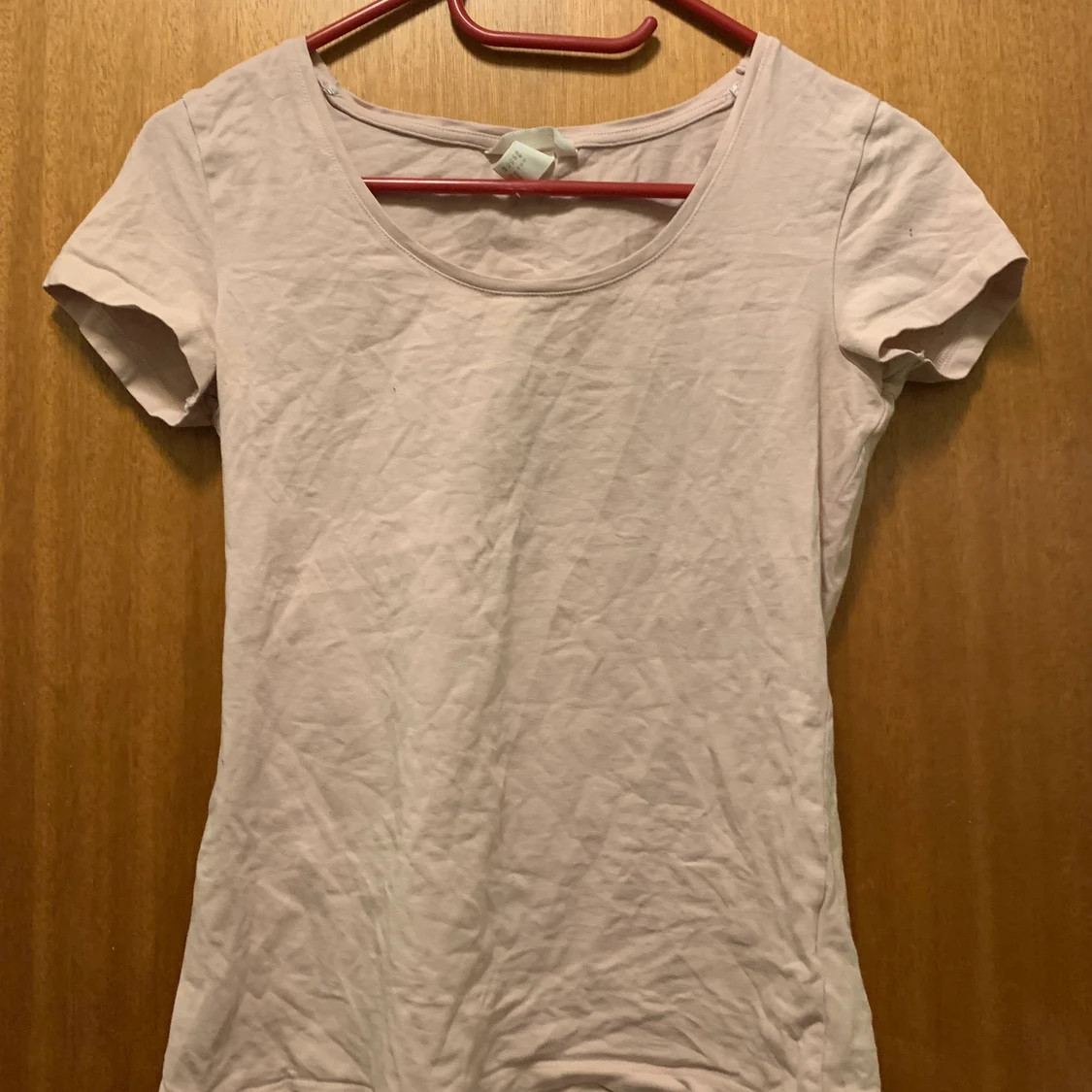 T-shirt från H&M. Storlek S