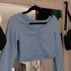 Shein topp - snygg topp från shein. Frakt tillkommer🥰