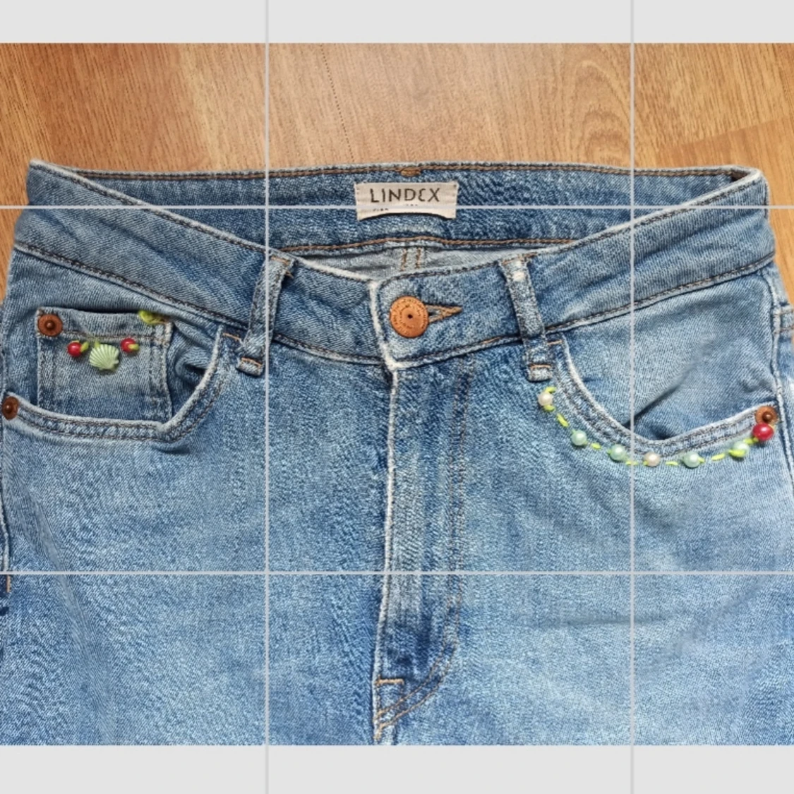 Jeans från Lindex med eget hantverk - 90
