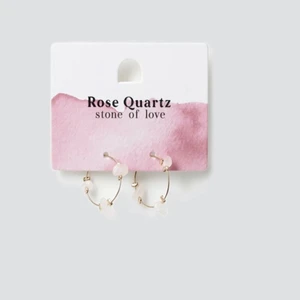 Rosenkvartz örhängen💗 - Helt oanvända rosenkvartz örhängen, buda eller köp direkt för 120💗