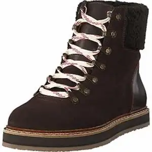Boots/vinterskor från Twist & Tango som heter Verbier. Använda en gång så de är som nya. Nypris är 1999kr. 