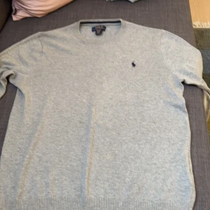 Stickad tröja - Snygg tröja som passar s-xs